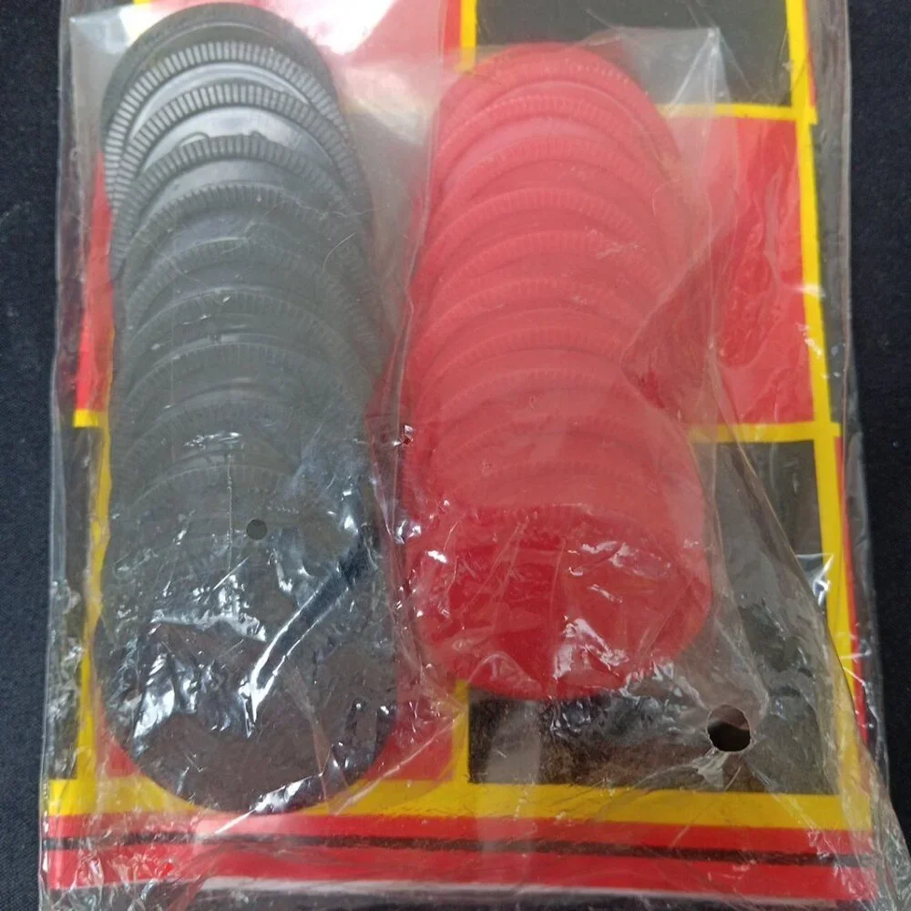 Classic Games Jumbo Checkers Set‎ – Travel Size, Fold-Up, New & Sealed